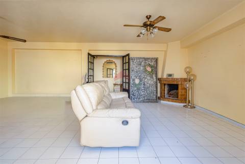 Apartamento T2 Venda em Quarteira,Loulé