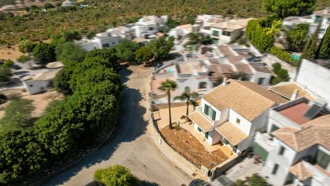 Moradia T4 Venda em Moncarapacho e Fuseta,Olhão