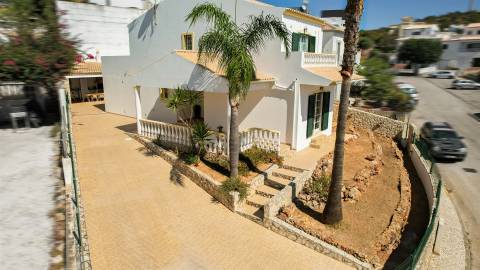 Moradia T4 Venda em Moncarapacho e Fuseta,Olhão