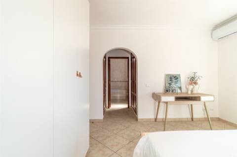 Moradia T4 Venda em Moncarapacho e Fuseta,Olhão