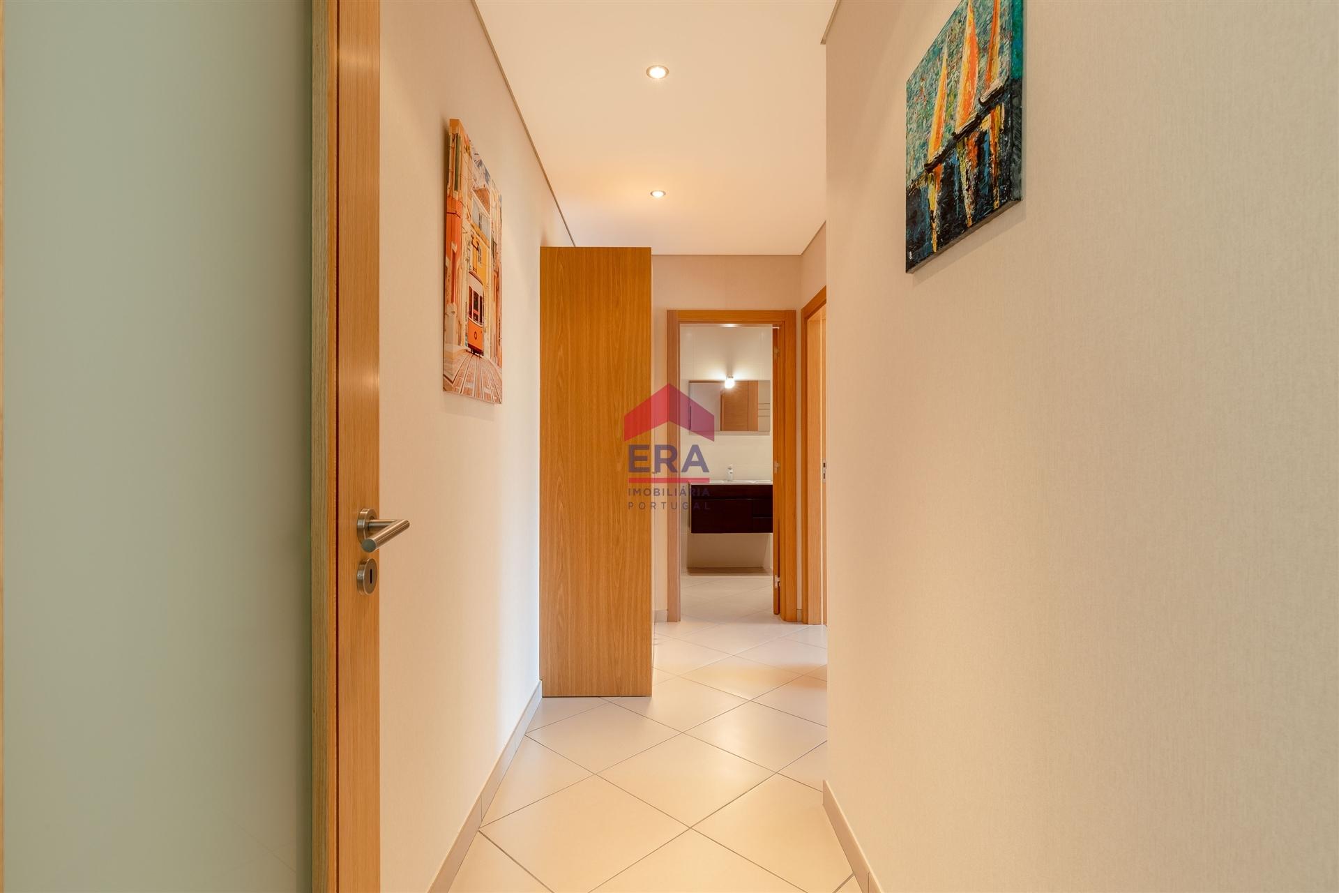 Apartamento T2 Venda em Quelfes,Olhão