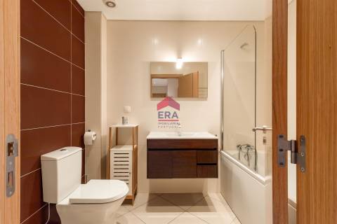 Apartamento T2 Venda em Quelfes,Olhão