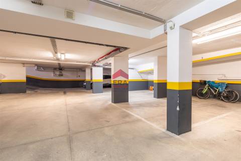 Apartamento T2 Venda em Quelfes,Olhão