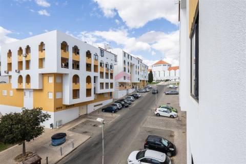 Apartamento T2 Venda em Quarteira,Loulé
