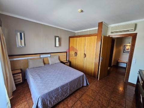 Apartamento T2 Venda em Albufeira e Olhos de Água,Albufeira