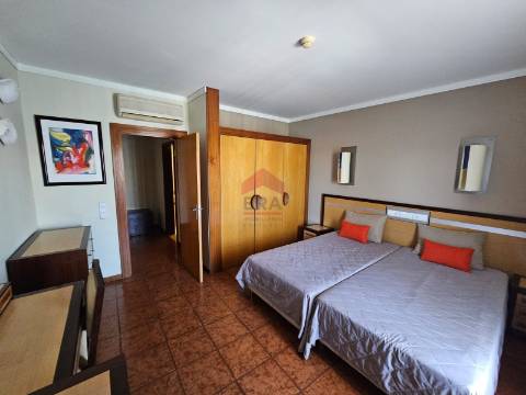 Apartamento T2 Venda em Albufeira e Olhos de Água,Albufeira