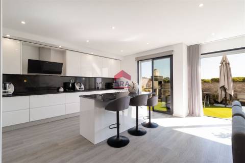 Moradia em Banda T3 Venda em Quelfes,Olhão