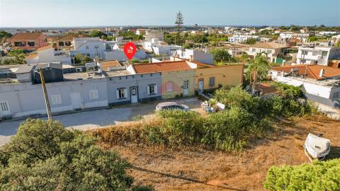 Moradia em Banda T2 Venda em Montenegro,Faro
