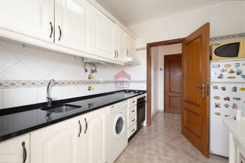 Apartamento T1 Venda em Quarteira,Loulé