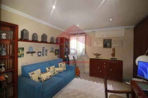 Moradia T7 Venda em Almancil,Loulé