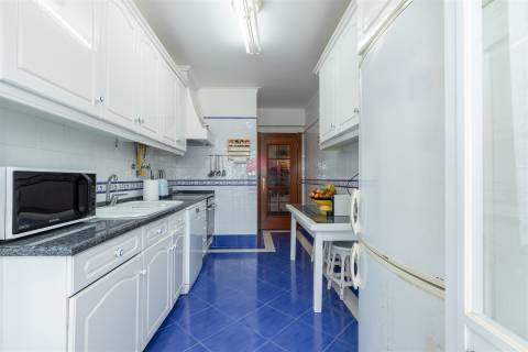 Apartamento T4 Venda em Faro (Sé e São Pedro),Faro