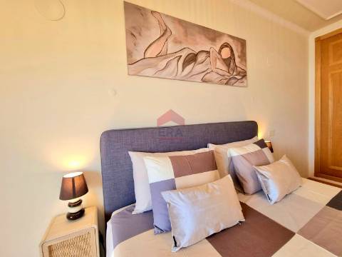 Apartamento T2+2 DUPLEX Venda em Quarteira,Loulé