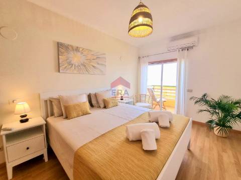 Apartamento T2+2 DUPLEX Venda em Quarteira,Loulé
