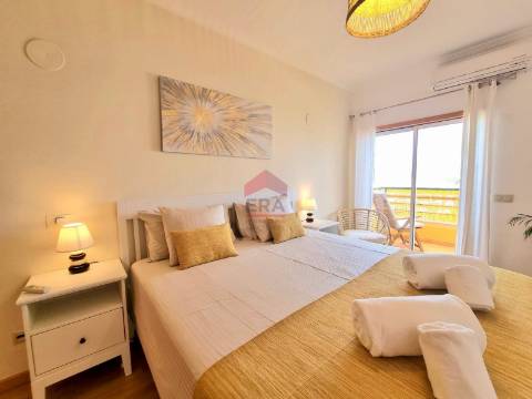 Apartamento T2+2 DUPLEX Venda em Quarteira,Loulé