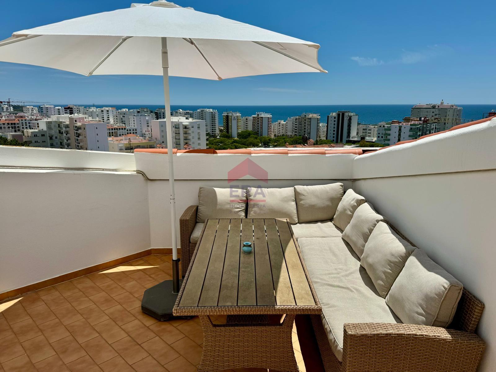 Apartamento T2+2 DUPLEX Venda em Quarteira,Loulé