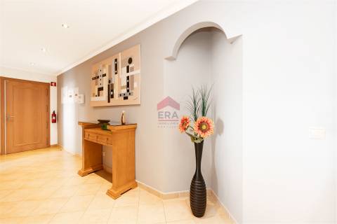 Apartamento T2+2 DUPLEX Venda em Quarteira,Loulé