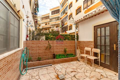 Apartamento T3 Venda em Olhão,Olhão