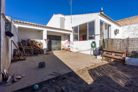 Moradia Geminada T3 Venda em Querença, Tôr e Benafim,Loulé