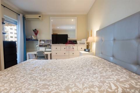 Apartamento T2 Venda em Quarteira,Loulé