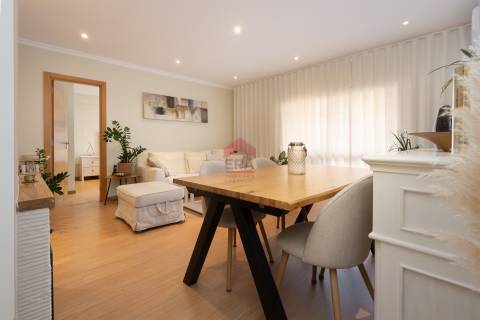 Apartamento T2 Venda em Quarteira,Loulé