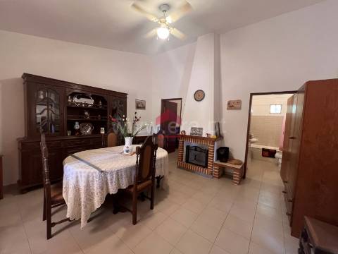 Moradia T4 Venda em Luz de Tavira e Santo Estêvão,Tavira