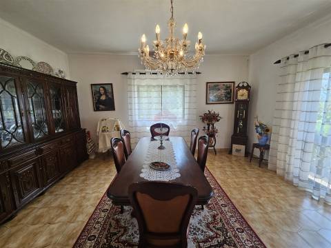 Moradia Isolada T3 Venda em Santa Bárbara de Nexe,Faro