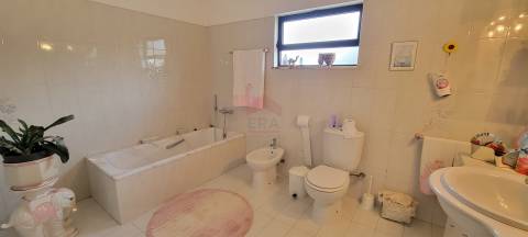 Moradia Isolada T3 Venda em Santa Bárbara de Nexe,Faro