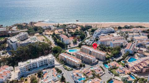 Apartamento T2 Venda em Albufeira e Olhos de Água,Albufeira
