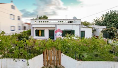 Moradia T3 Venda em Moncarapacho e Fuseta,Olhão