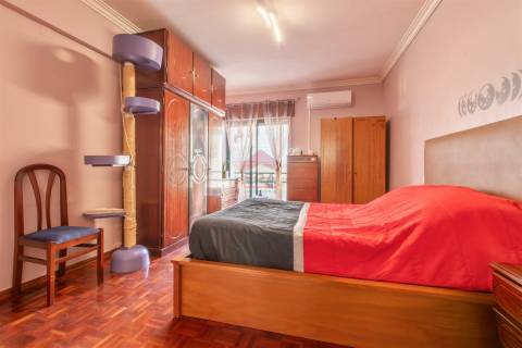 Apartamento T3 Venda em Faro (Sé e São Pedro),Faro