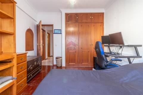 Apartamento T3 Venda em Faro (Sé e São Pedro),Faro