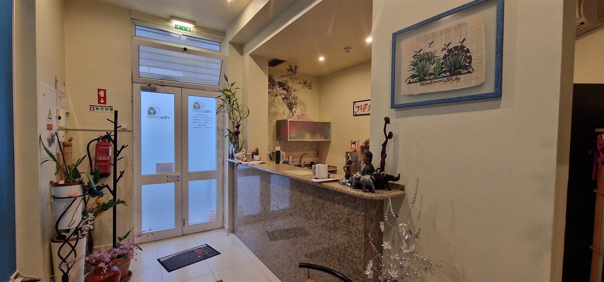 Loja  Venda em Faro (Sé e São Pedro),Faro