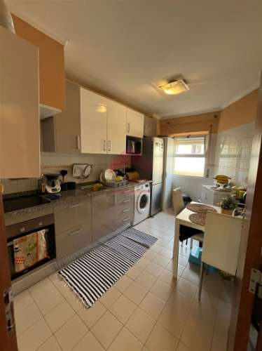 Apartamento T3 DUPLEX Venda em Faro (Sé e São Pedro),Faro