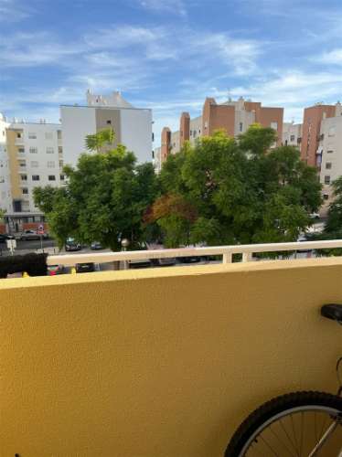 Apartamento T3 DUPLEX Venda em Faro (Sé e São Pedro),Faro