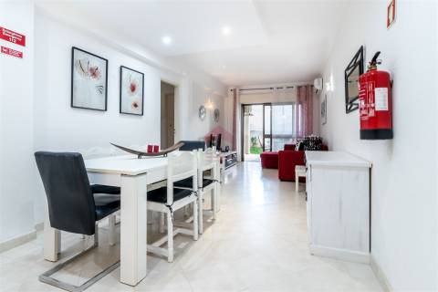 Apartamento T1 Venda em Albufeira e Olhos de Água,Albufeira