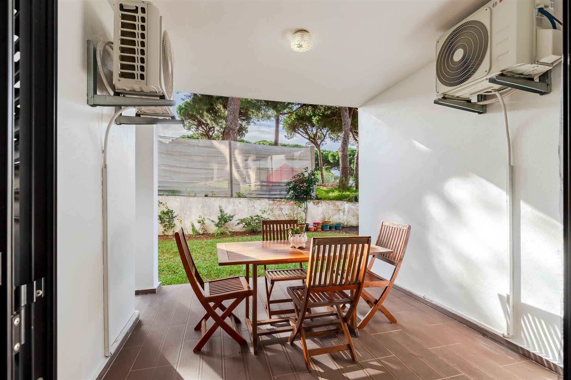 Apartamento T1 Venda em Albufeira e Olhos de Água,Albufeira