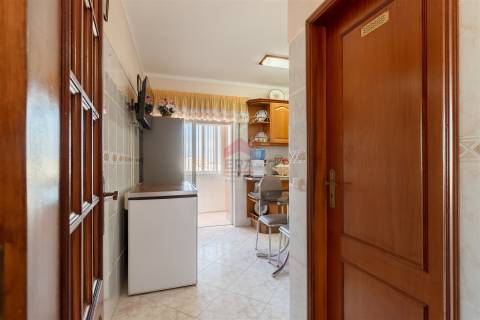 Apartamento T3 Venda em Olhão,Olhão