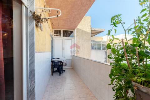 Apartamento T3 Venda em Olhão,Olhão