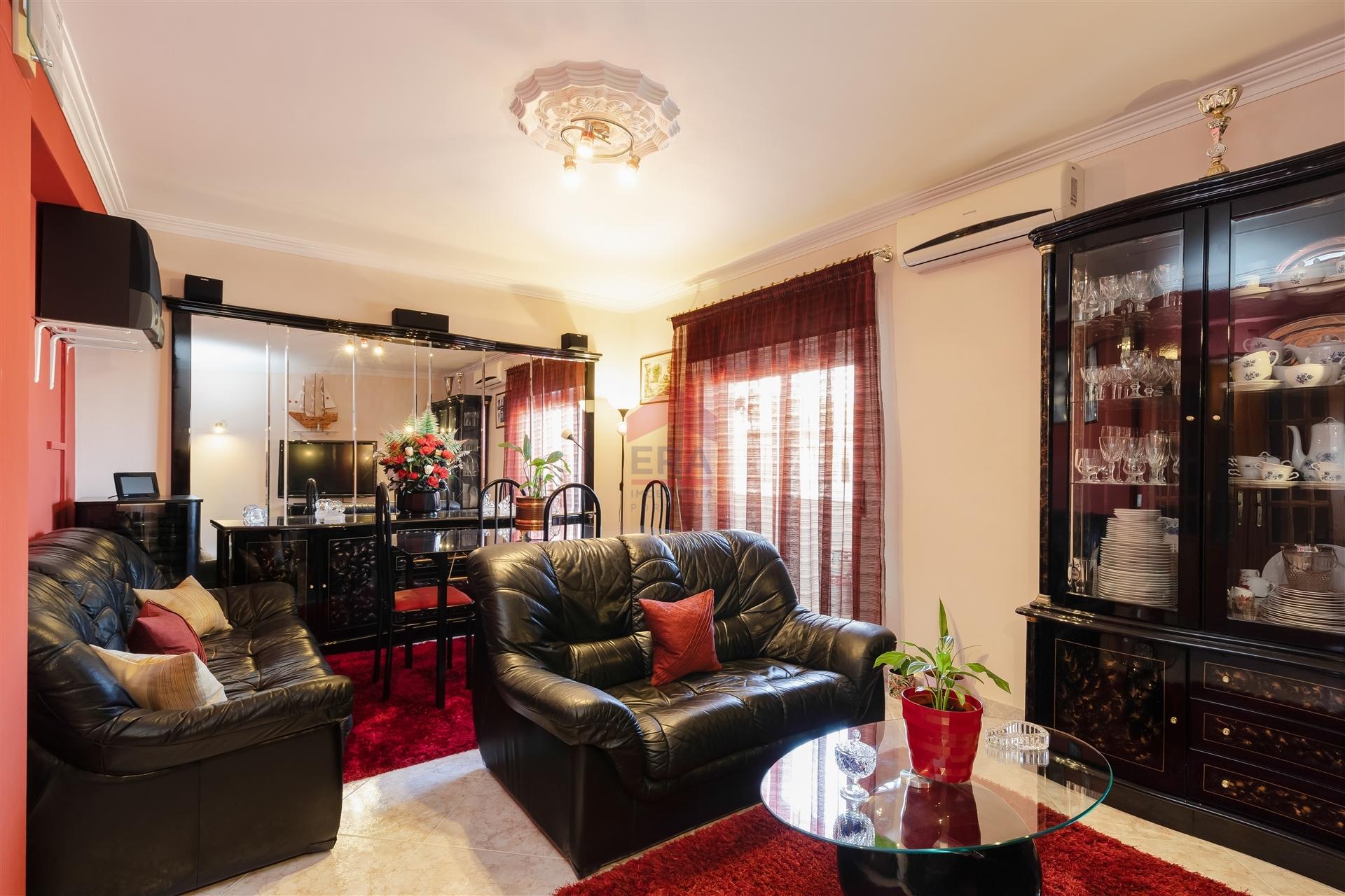 Apartamento T3 Venda em Olhão,Olhão