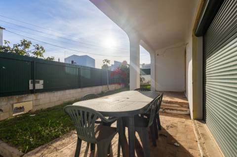 Moradia T3 Venda em Albufeira e Olhos de Água,Albufeira