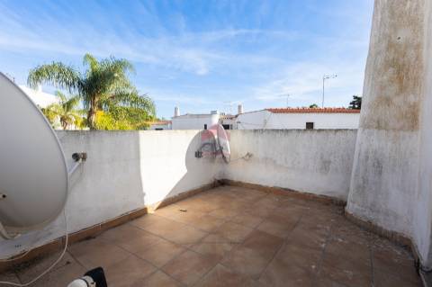 Moradia T3 Venda em Albufeira e Olhos de Água,Albufeira