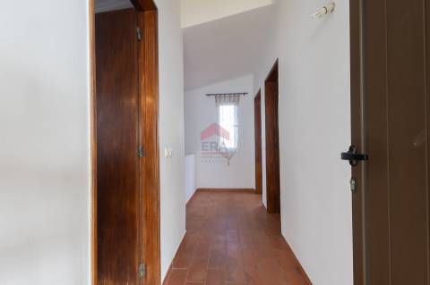 Moradia T3 Venda em Albufeira e Olhos de Água,Albufeira