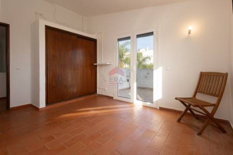 Moradia T3 Venda em Albufeira e Olhos de Água,Albufeira