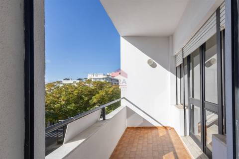 Apartamento T3 Venda em Loulé (São Clemente),Loulé