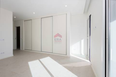 Apartamento T3 Venda em Quarteira,Loulé