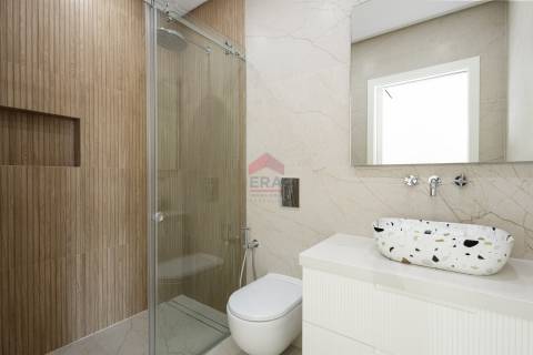 Apartamento T3 Venda em Quarteira,Loulé