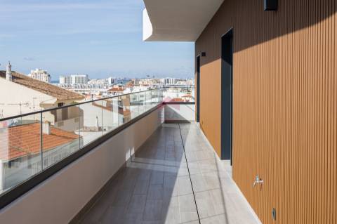 Apartamento T3 Venda em Quarteira,Loulé