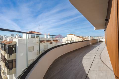 Apartamento T3 Venda em Quarteira,Loulé