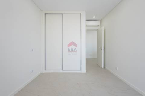 Apartamento T3 Venda em Quarteira,Loulé