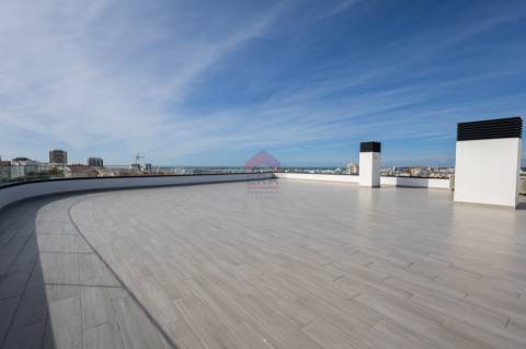 Apartamento T3 Venda em Quarteira,Loulé